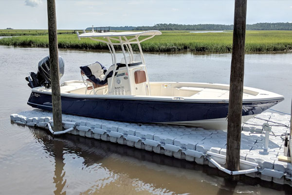 bay boat on dock