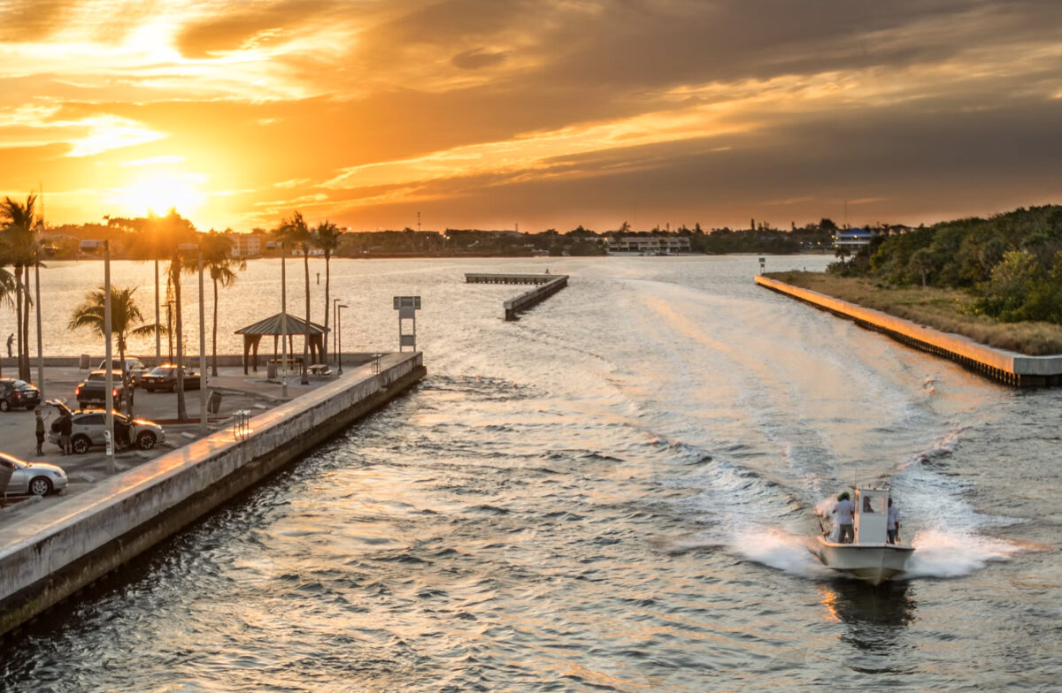 Drive-On Lifts Making Waves at AWA Watersports in Naples